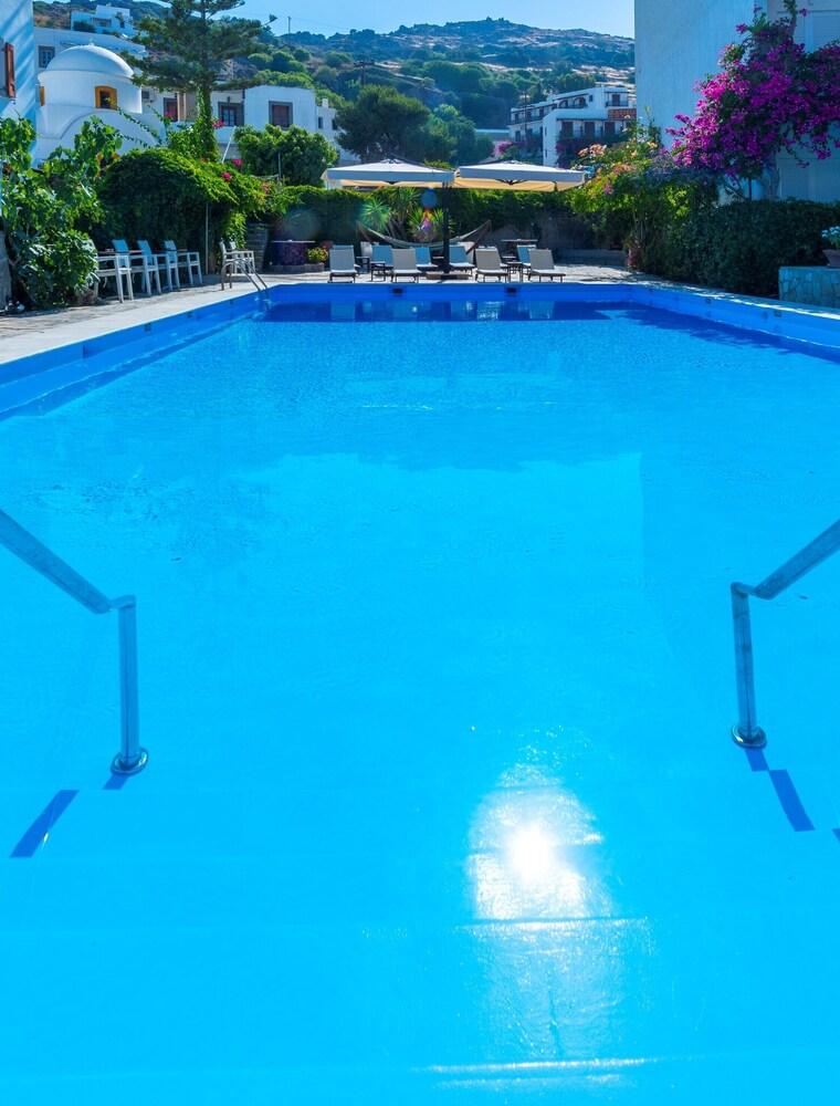 Skala Hotel Exterior photo