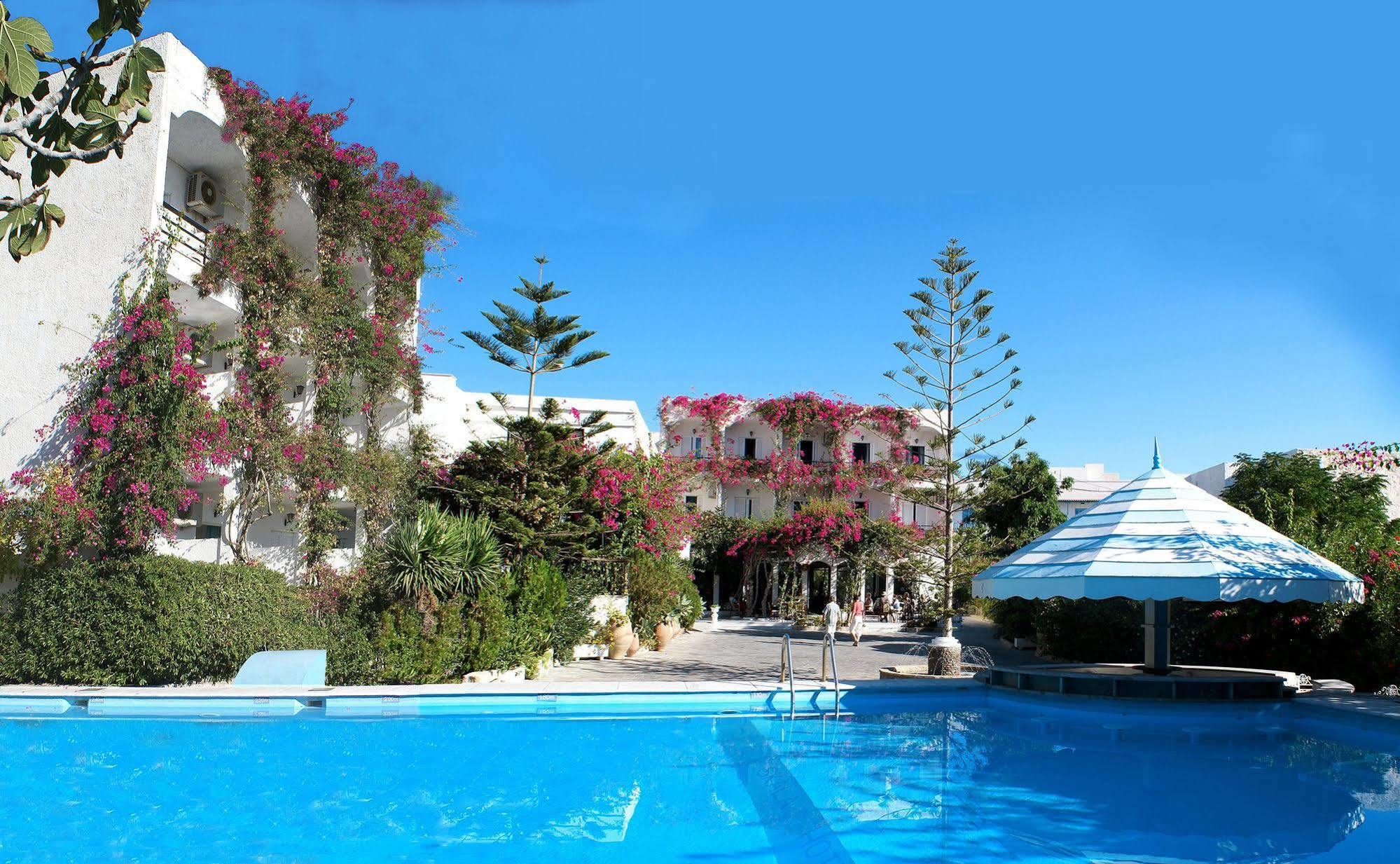 Skala Hotel Exterior photo